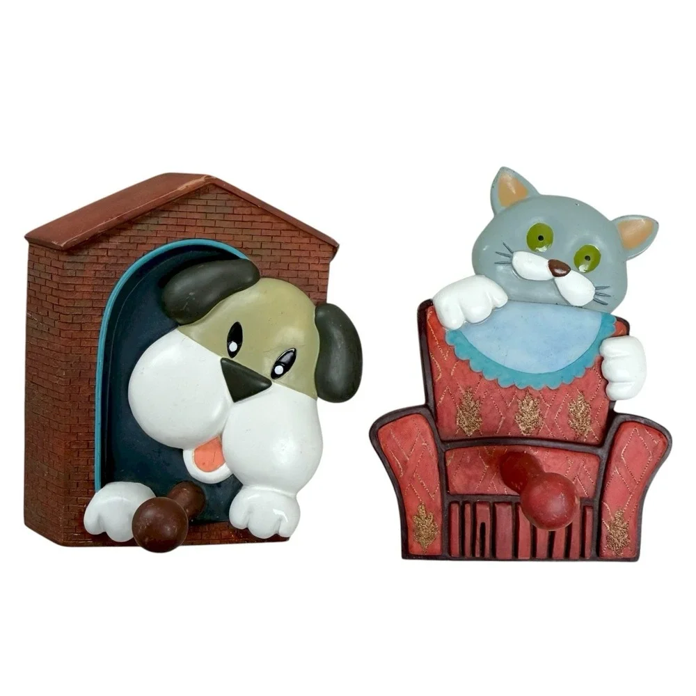 Vintage Wall Hanger Knobs Matching Lot Of 2 Puppy Dog & Cat Kitty Kitten